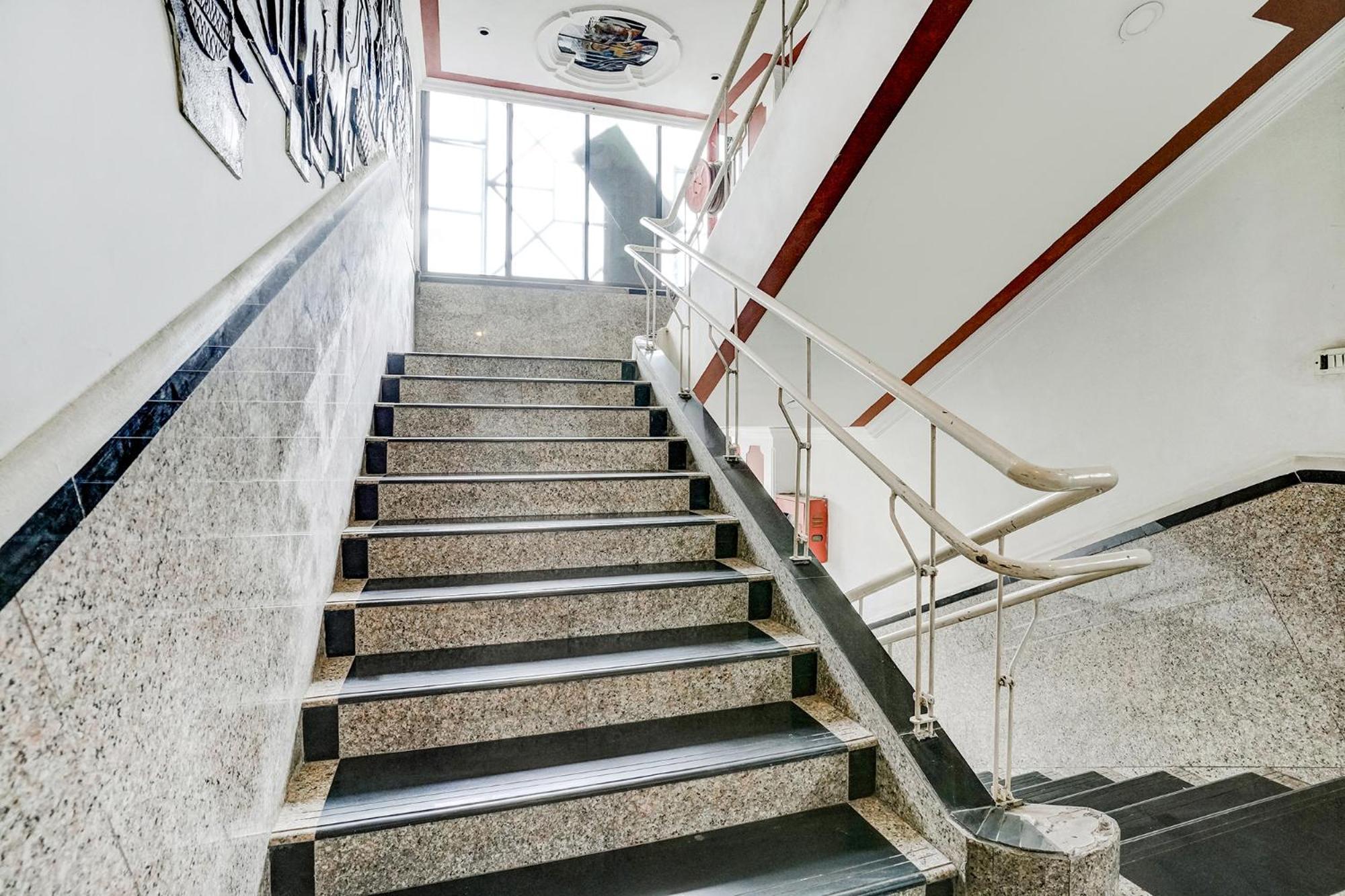 Fabhotel Silver Inn II Нашик Екстериор снимка